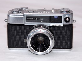 YASHICA MINISTER D
